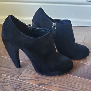 Alaia suede boots Sz 41
